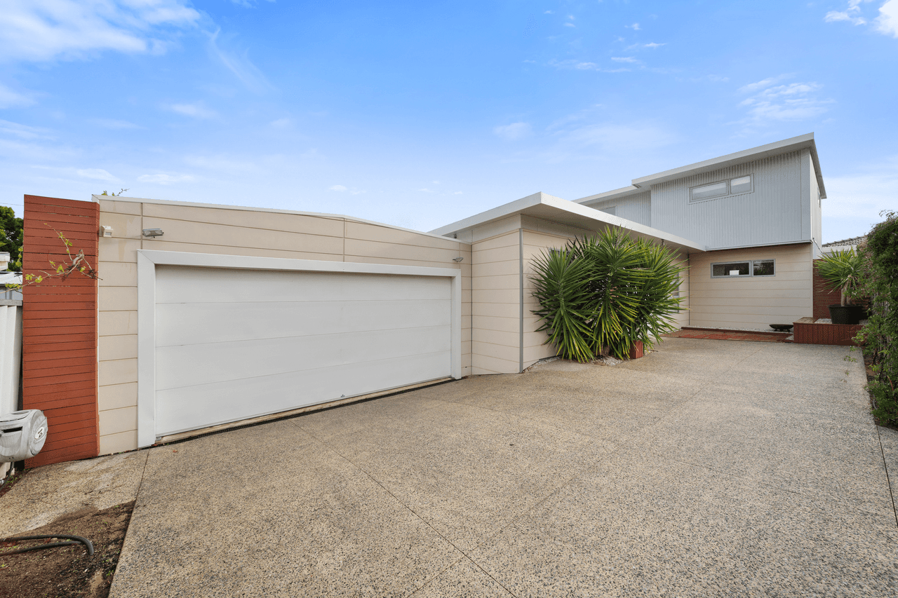 31A Paulik Way, HAMILTON HILL, WA 6163