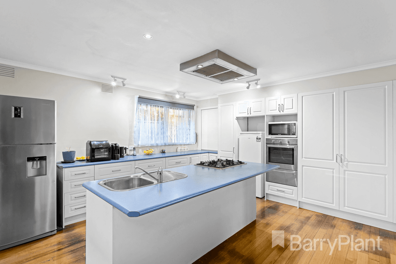 34 Kurrajong Crescent, Watsonia North, VIC 3087