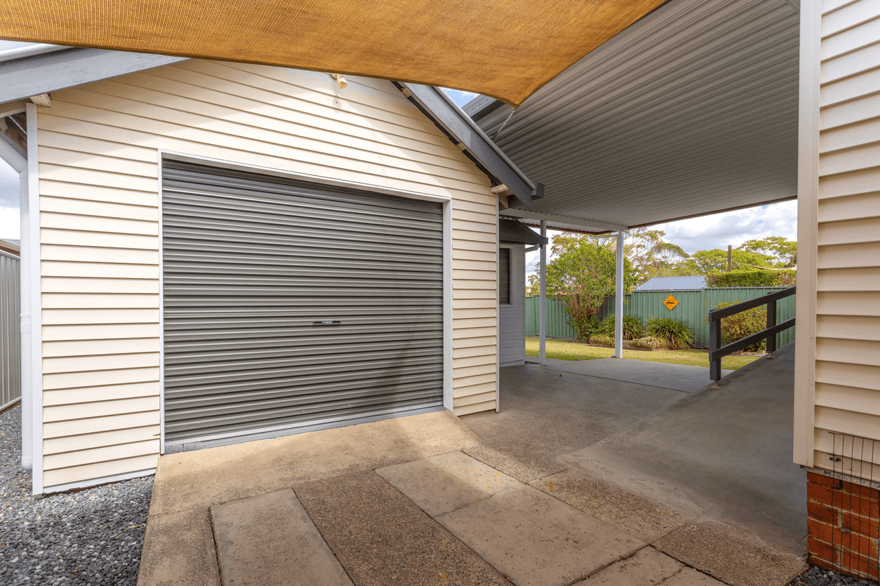 39 Bahtoo Parade, TAREE, NSW 2430