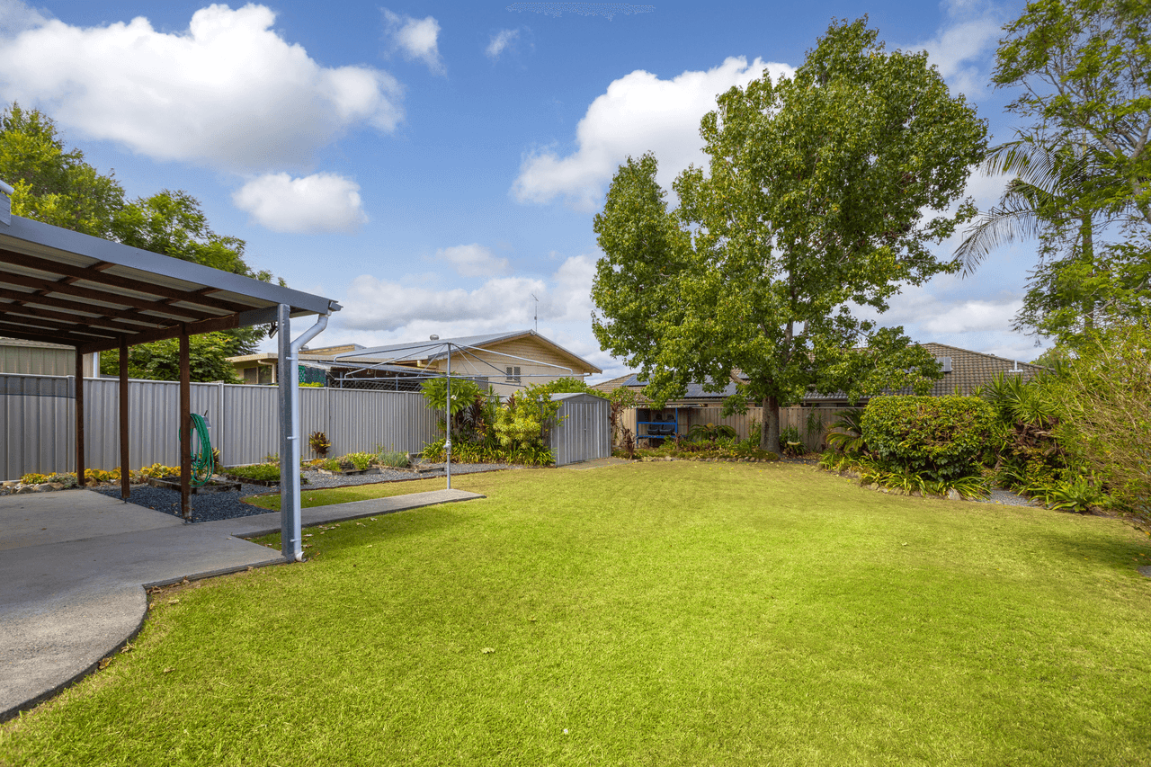 39 Bahtoo Parade, TAREE, NSW 2430