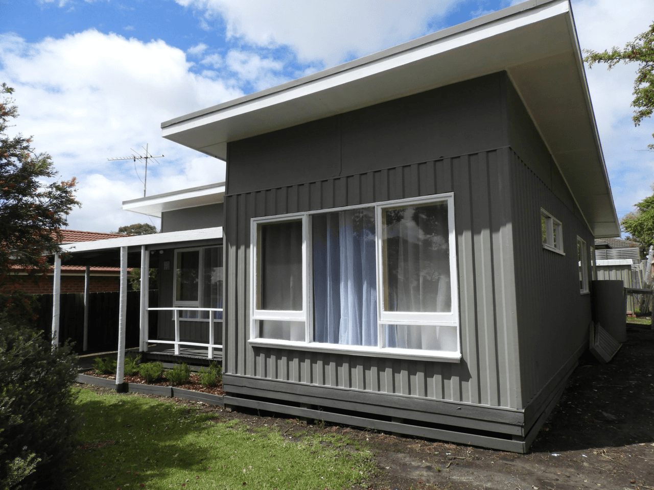 23 Dixon Street, INVERLOCH, VIC 3996