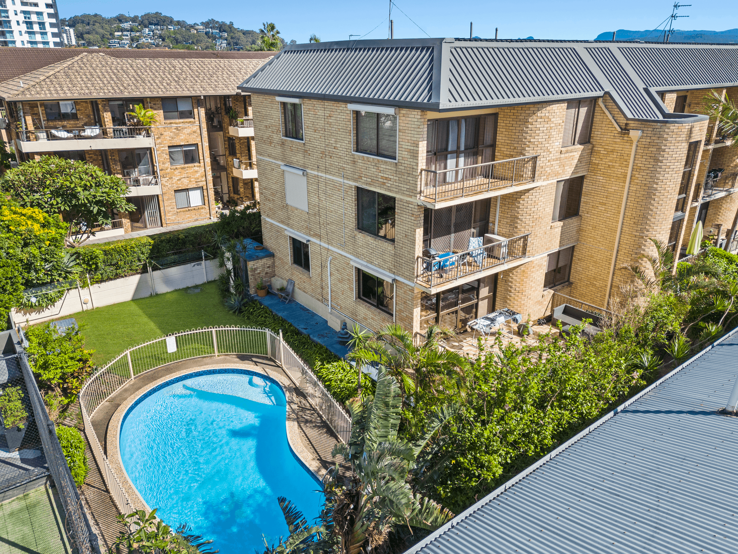 8/1927 Gold Coast Highway, Burleigh Heads, QLD 4220