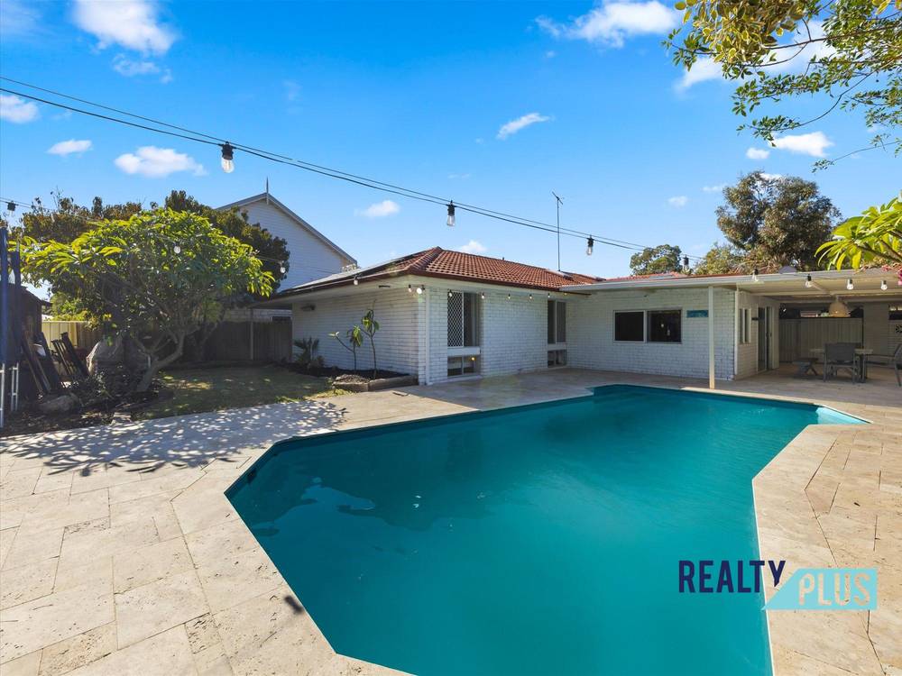 7 Ashbourne Way, HAMILTON HILL, WA 6163