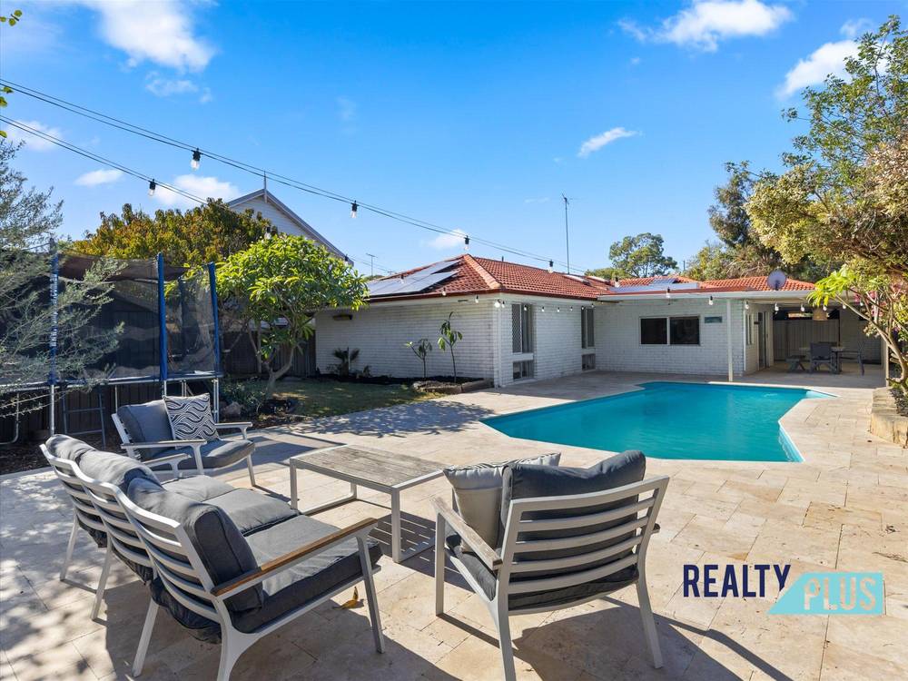 7 Ashbourne Way, HAMILTON HILL, WA 6163