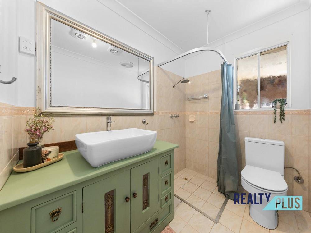 7 Ashbourne Way, HAMILTON HILL, WA 6163