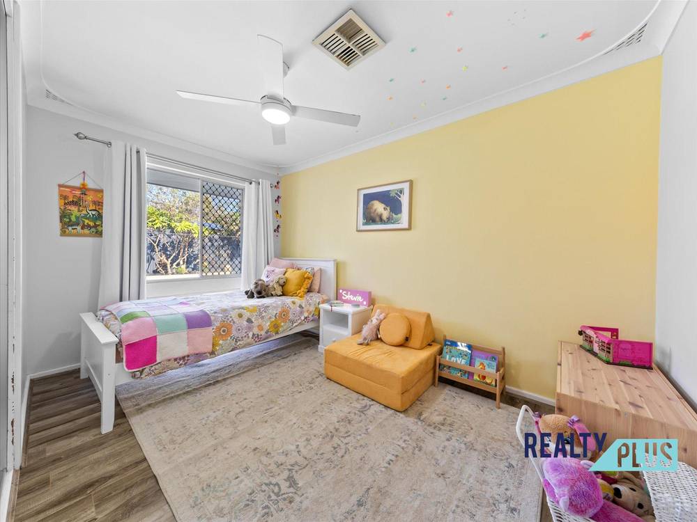7 Ashbourne Way, HAMILTON HILL, WA 6163