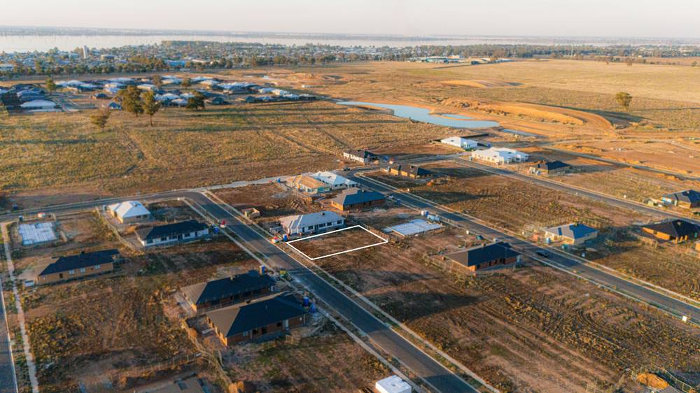 51 Vineyard Cct, YARRAWONGA, VIC 3730