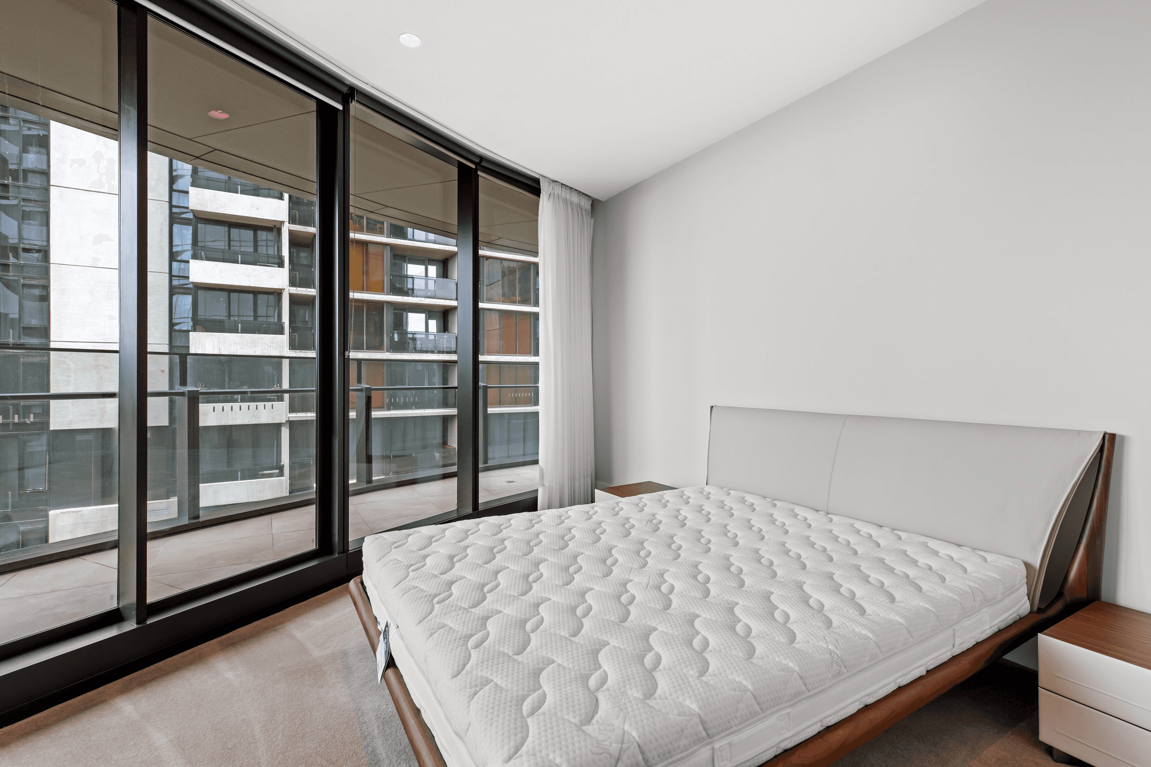 1002/1 Almeida Crescent, South Yarra, VIC 3141