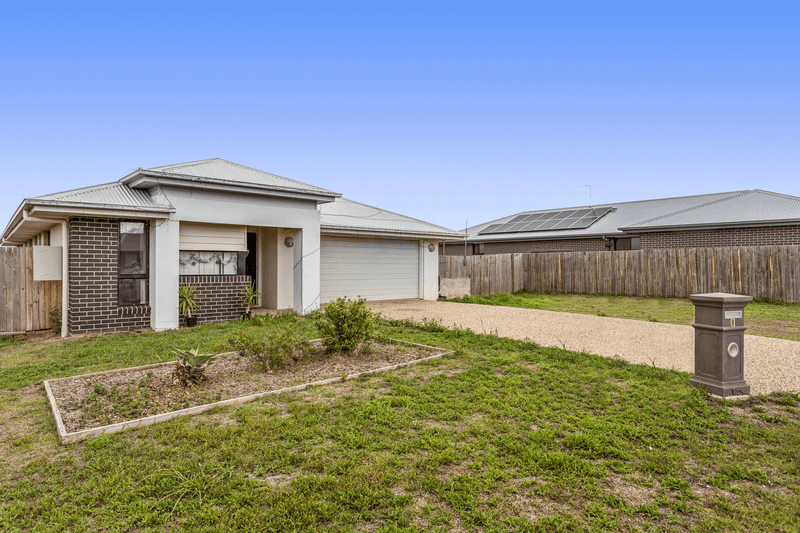 8 Wongalee Place, CAMBOOYA, QLD 4358