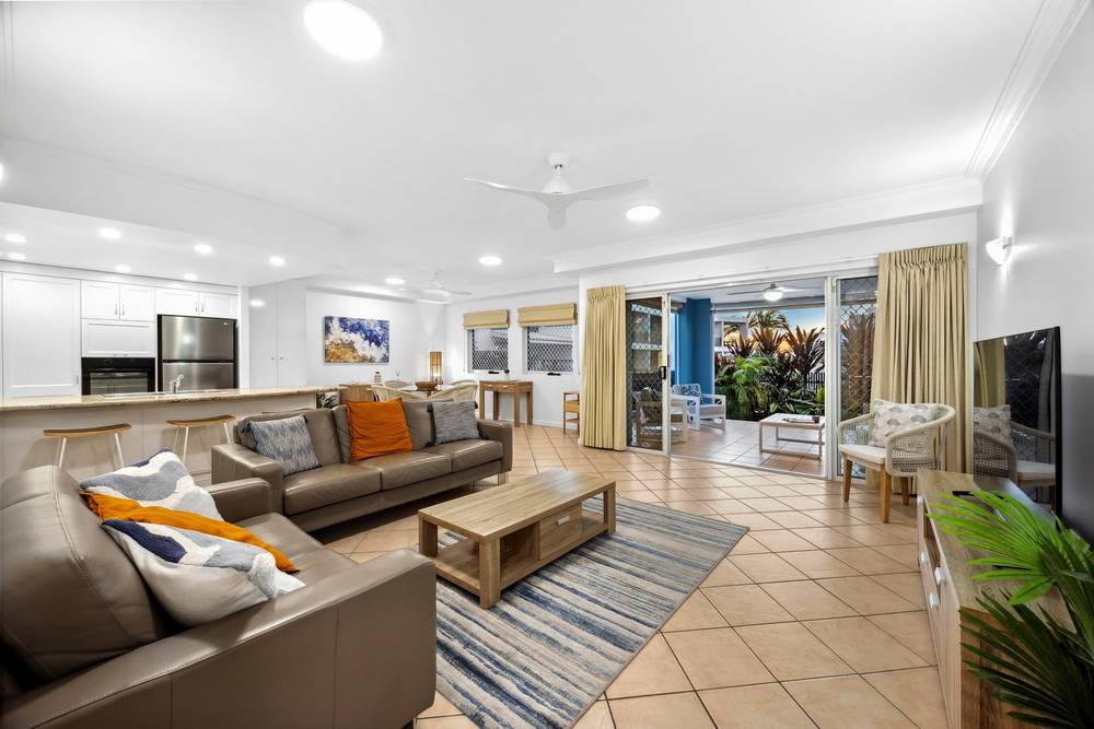 11/6-8 Perry Street, Coolum Beach, QLD 4573