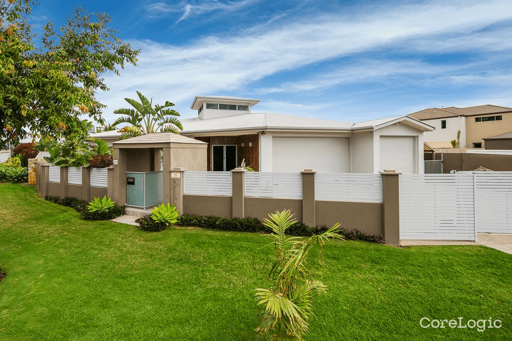 26 East Quay Drive, BIGGERA WATERS, QLD 4216