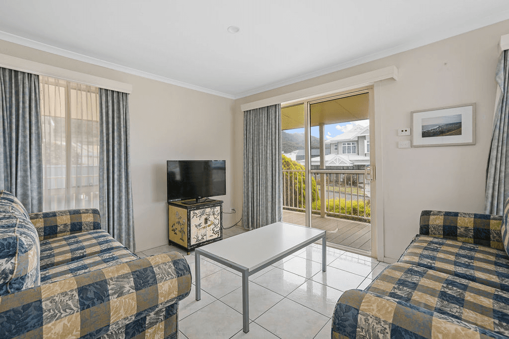 35 Joyce Street, APOLLO BAY, VIC 3233