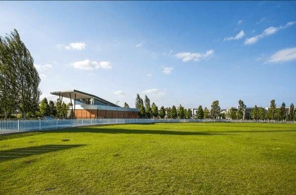 604/81B Lord Sheffield Circuit, PENRITH, NSW 2750
