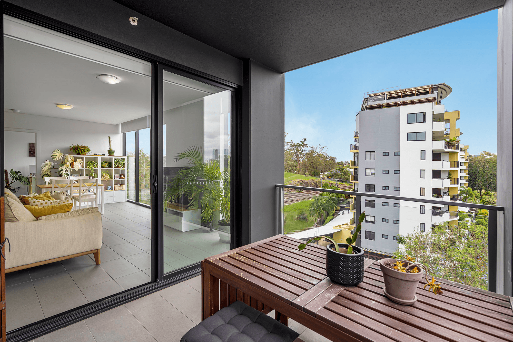 505/6 Land St, TOOWONG, QLD 4066