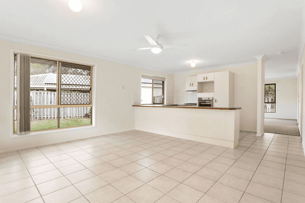 5 Jarrah Place, FITZGIBBON, QLD 4018