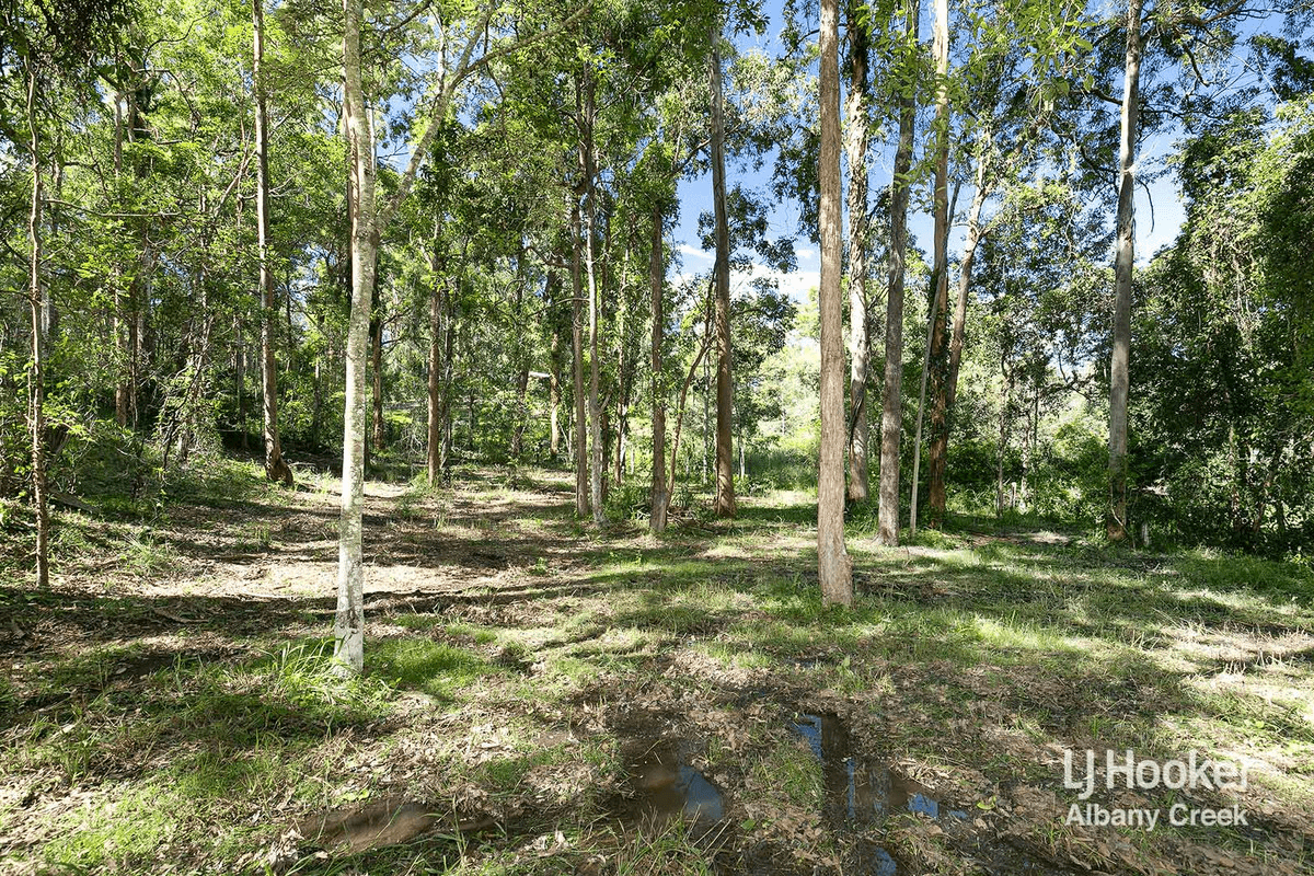 240 Eatons Crossing Road, Warner, QLD 4500