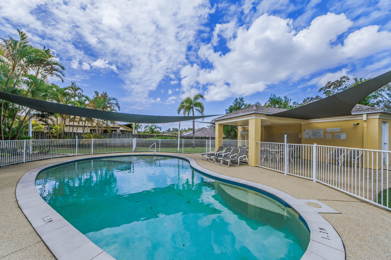 38/95-105 Arundel Drive, ARUNDEL, QLD 4214