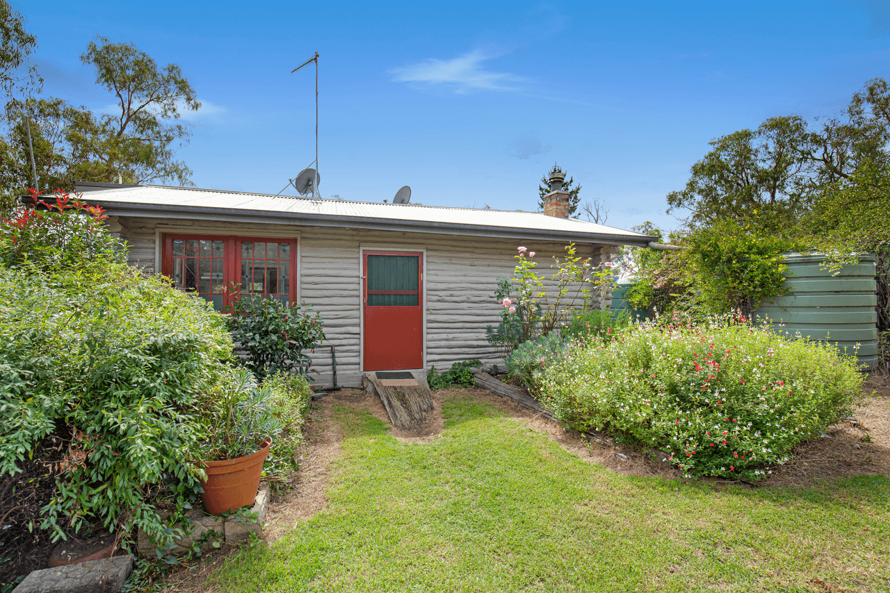 54 Bald Rock Road, TENTERFIELD, NSW 2372