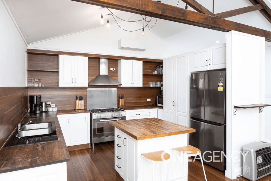 9 BEST STREET, URANQUINTY, NSW 2652