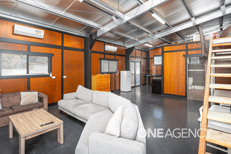 9 BEST STREET, URANQUINTY, NSW 2652