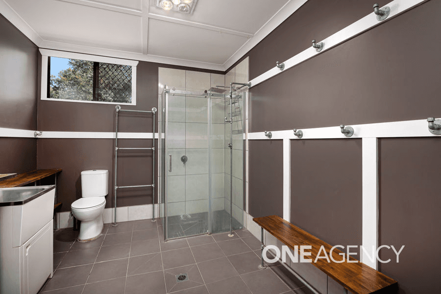 9 BEST STREET, URANQUINTY, NSW 2652
