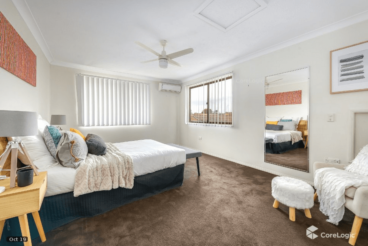 25/172 Barrier Reef Drive, Mermaid Waters, QLD 4218