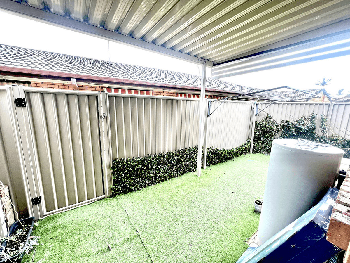25/172 Barrier Reef Drive, Mermaid Waters, QLD 4218