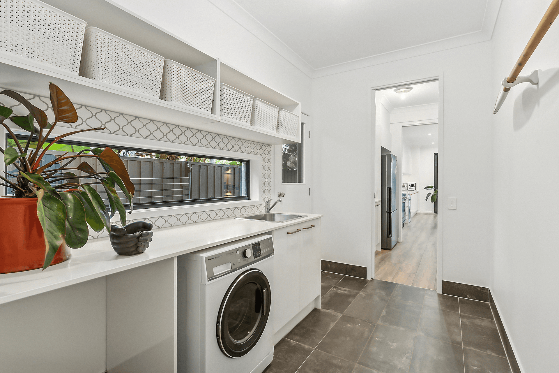 9 Cusack Parade, Wynnum, QLD 4178