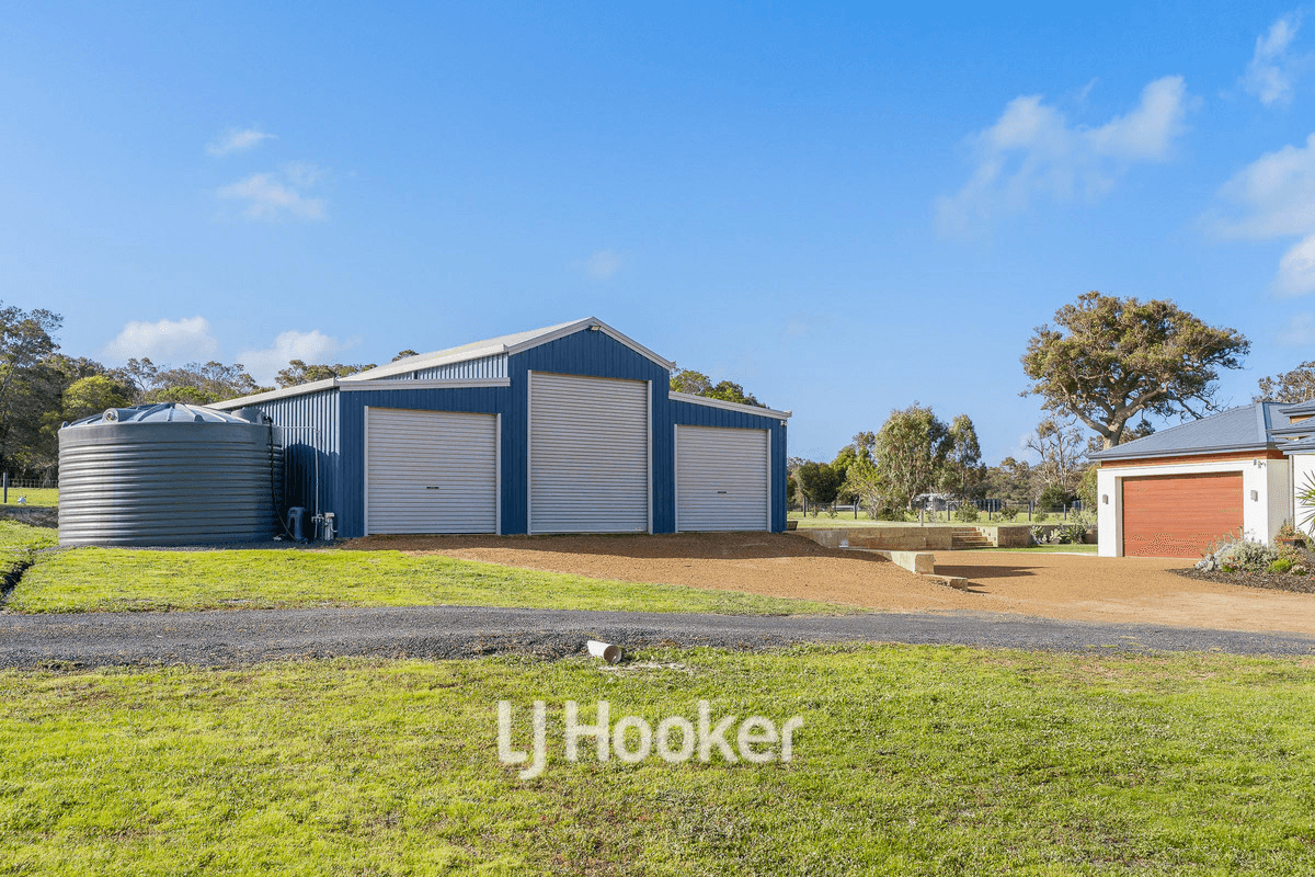 20 Hebrides Close, QUINDALUP, WA 6281