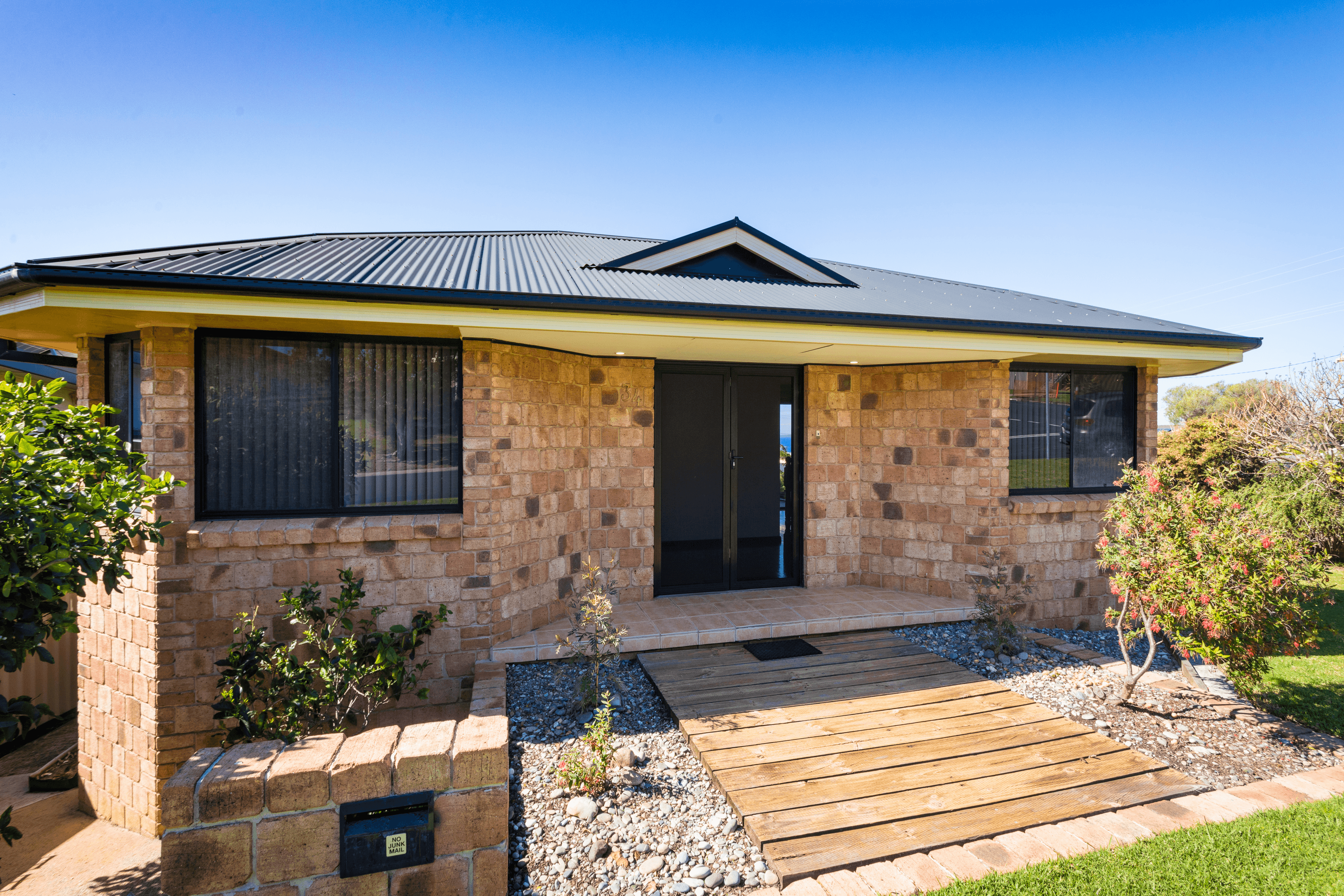 34 Sunset Boulevard, KIANGA, NSW 2546