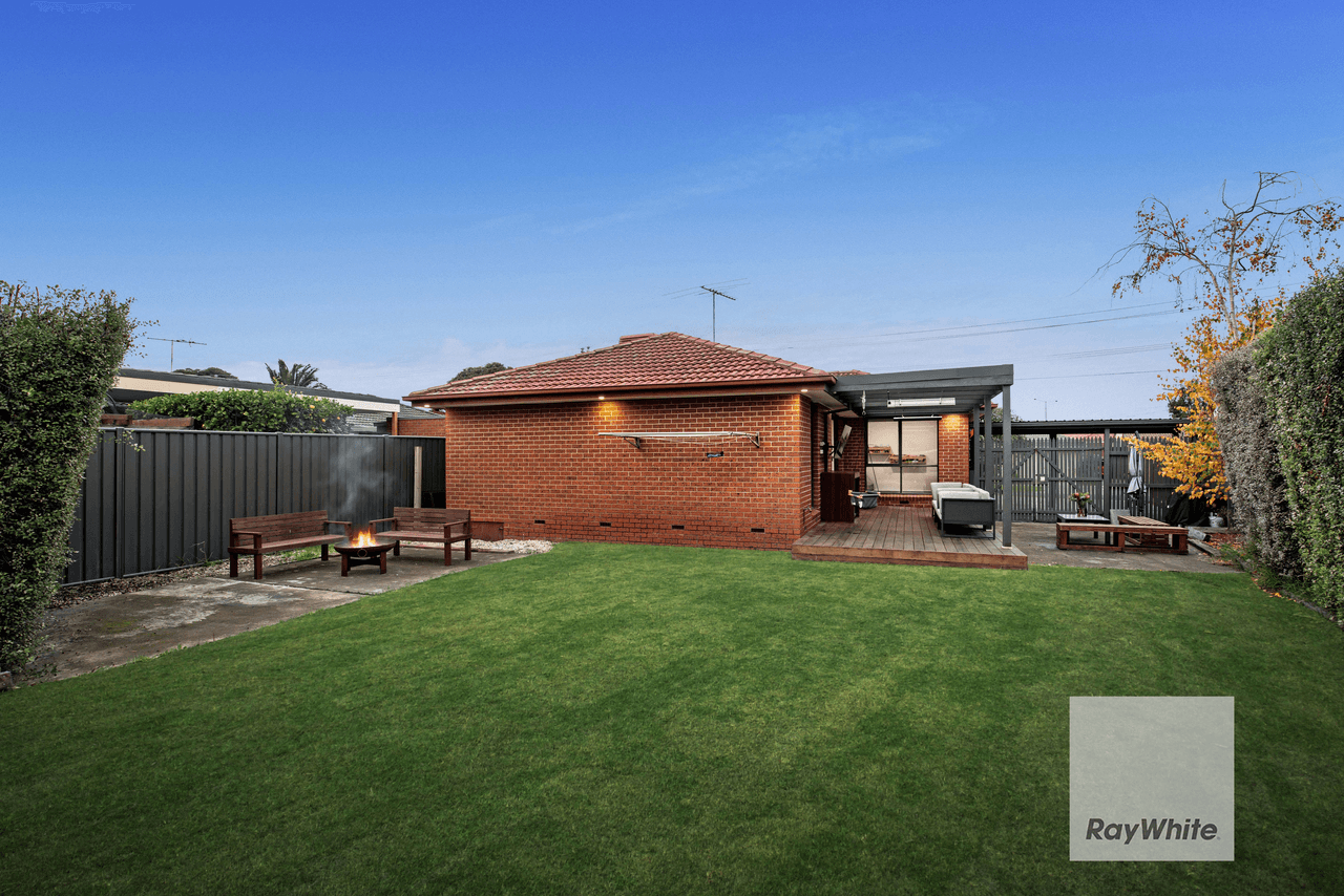 59 Lenoak Street, GLADSTONE PARK, VIC 3043