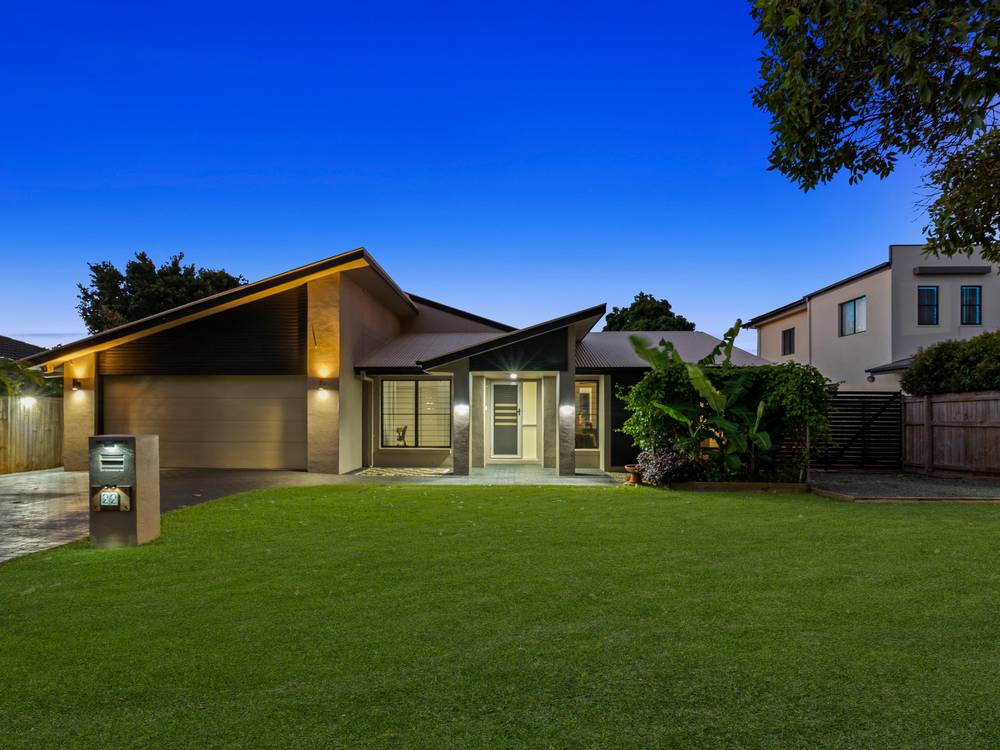 22 Waterville Drive, THORNLANDS, QLD 4164