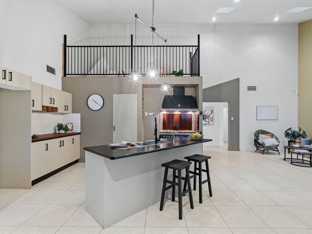 22 Waterville Drive, THORNLANDS, QLD 4164