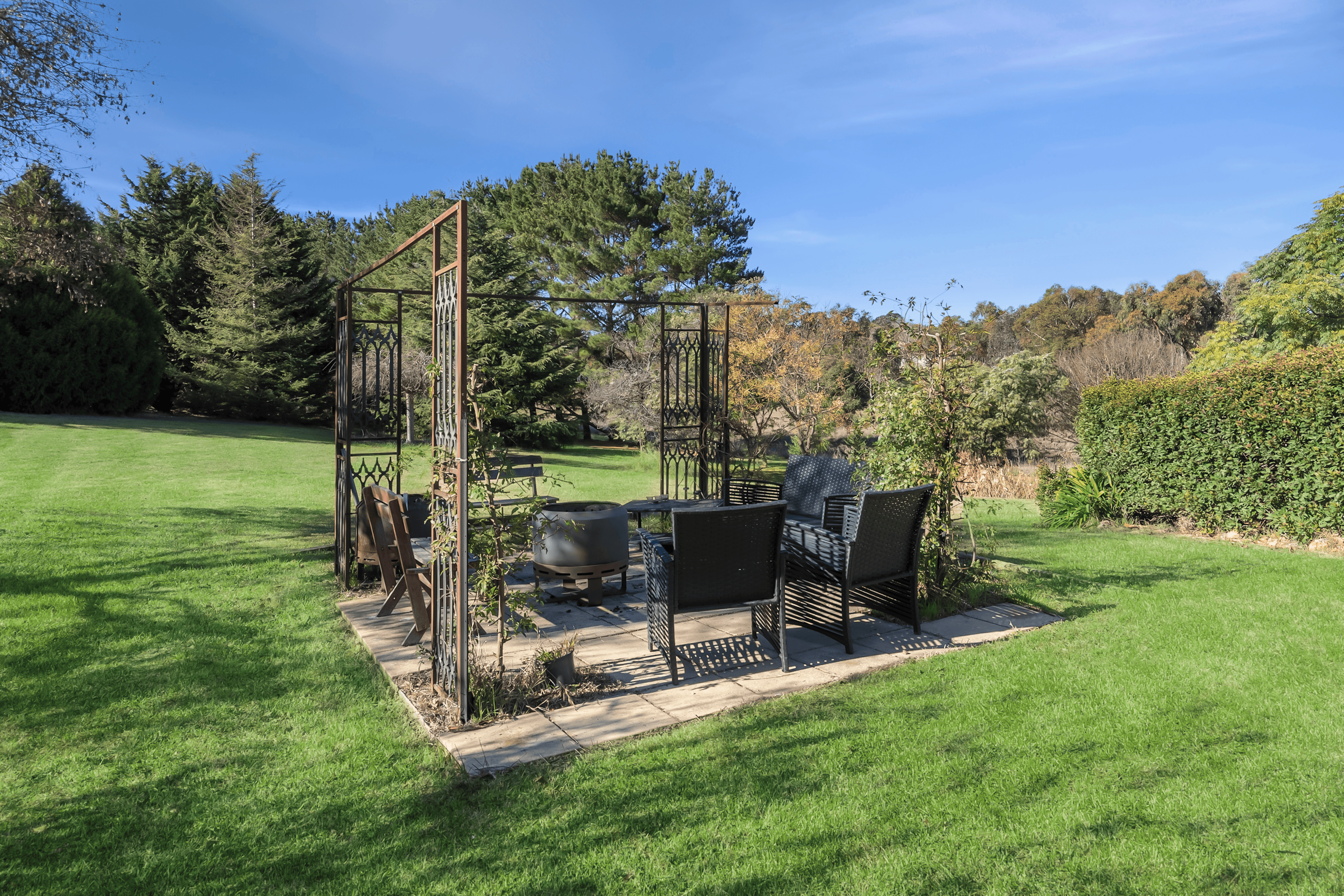 33 Run-O-Waters Drive, GOULBURN, NSW 2580