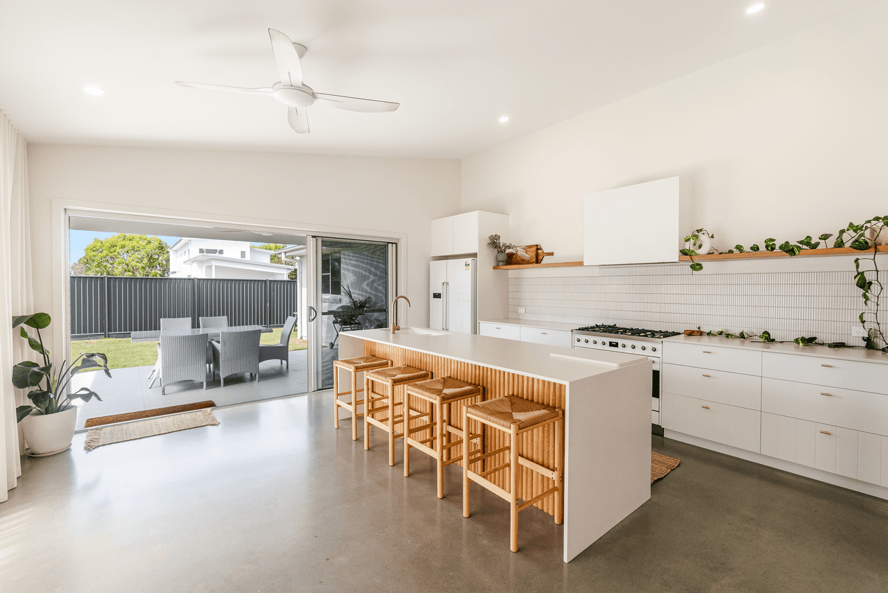 13 Ffloyd Court, YAMBA, NSW 2464