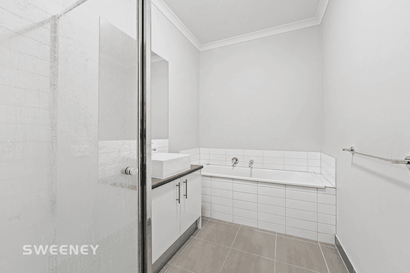 5A Damte Place, St Albans, VIC 3021