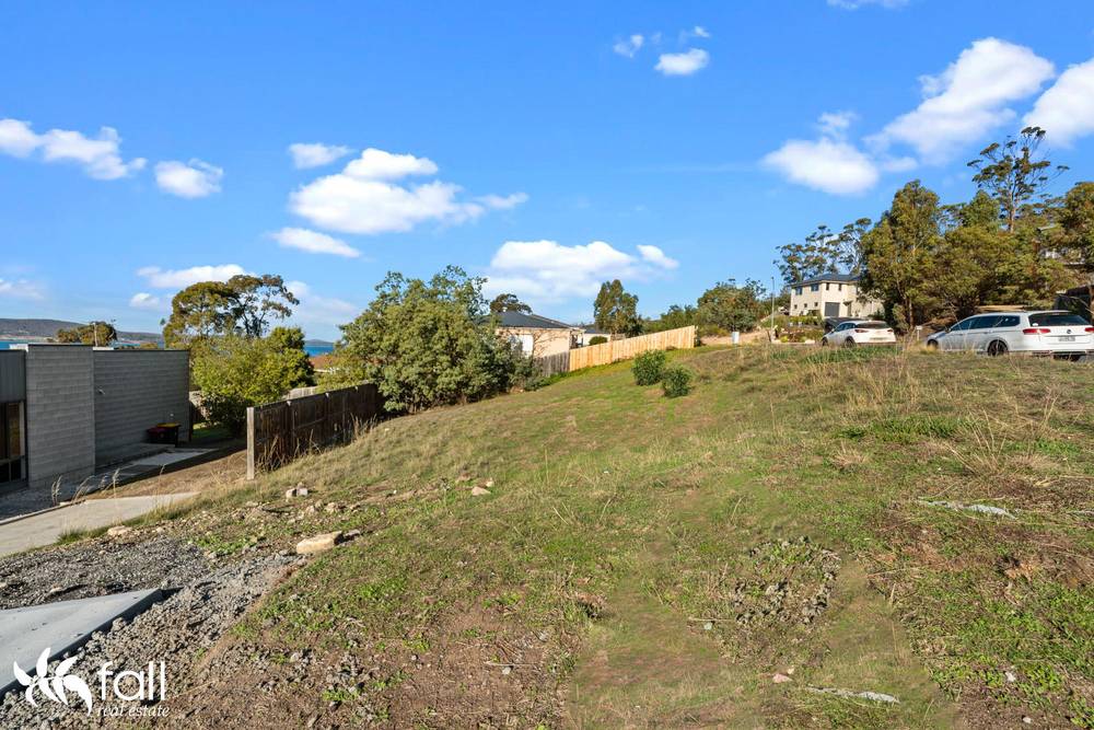 Lot 2, 9 Emmaline Court, ROKEBY, TAS 7019