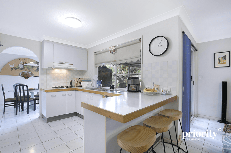 7 Tarun Close, ASPLEY, QLD 4034