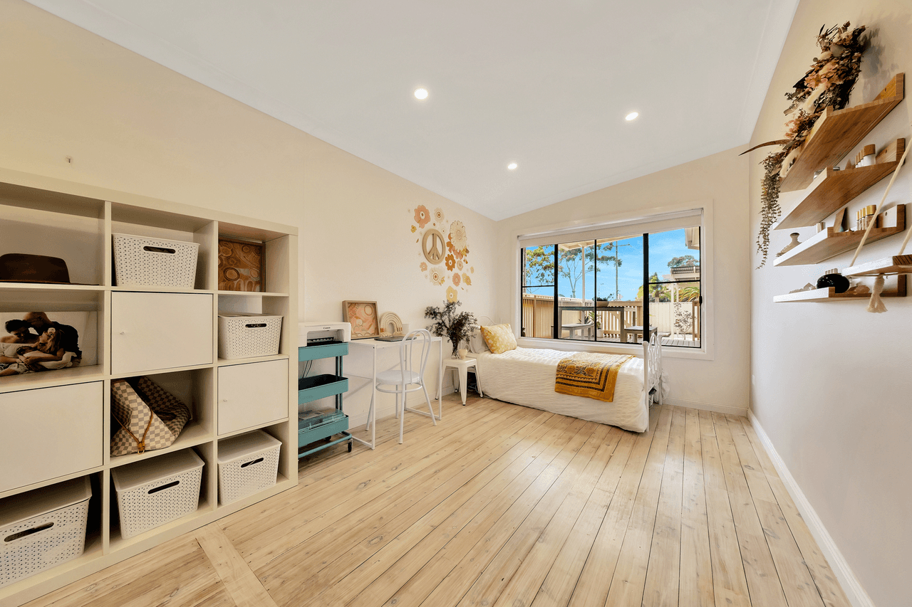 45 Clare Crescent, BERKELEY VALE, NSW 2261