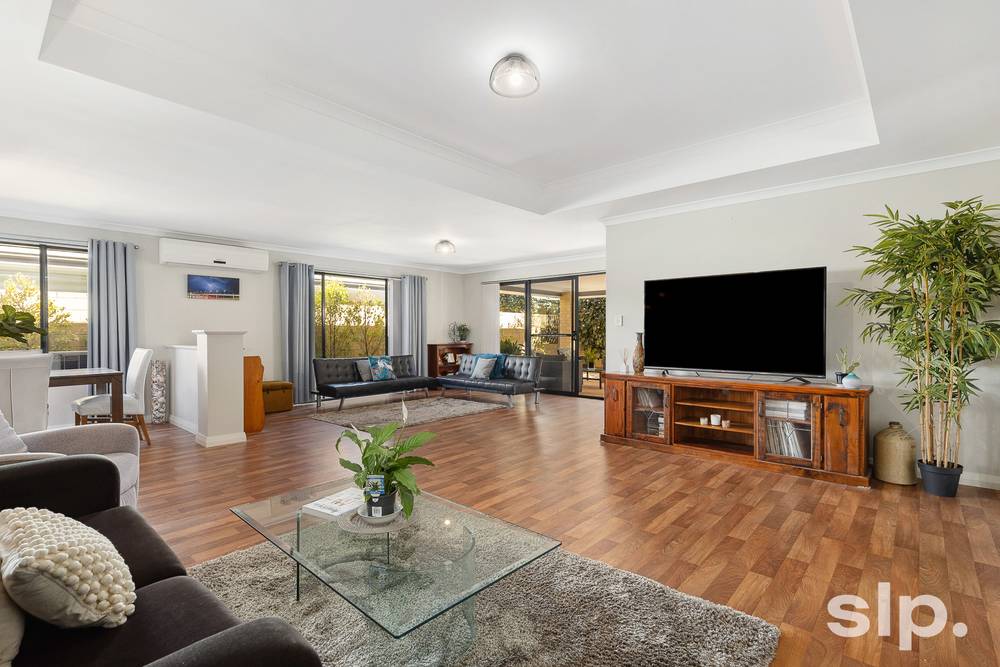 21 Honeydew Trail, Wannanup, WA 6210