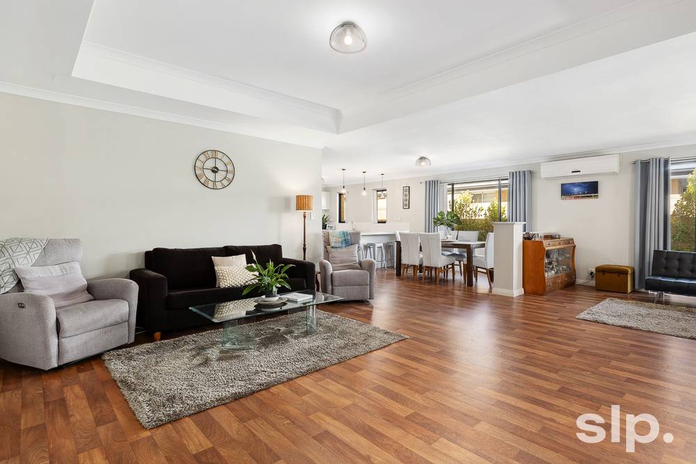 21 Honeydew Trail, Wannanup, WA 6210