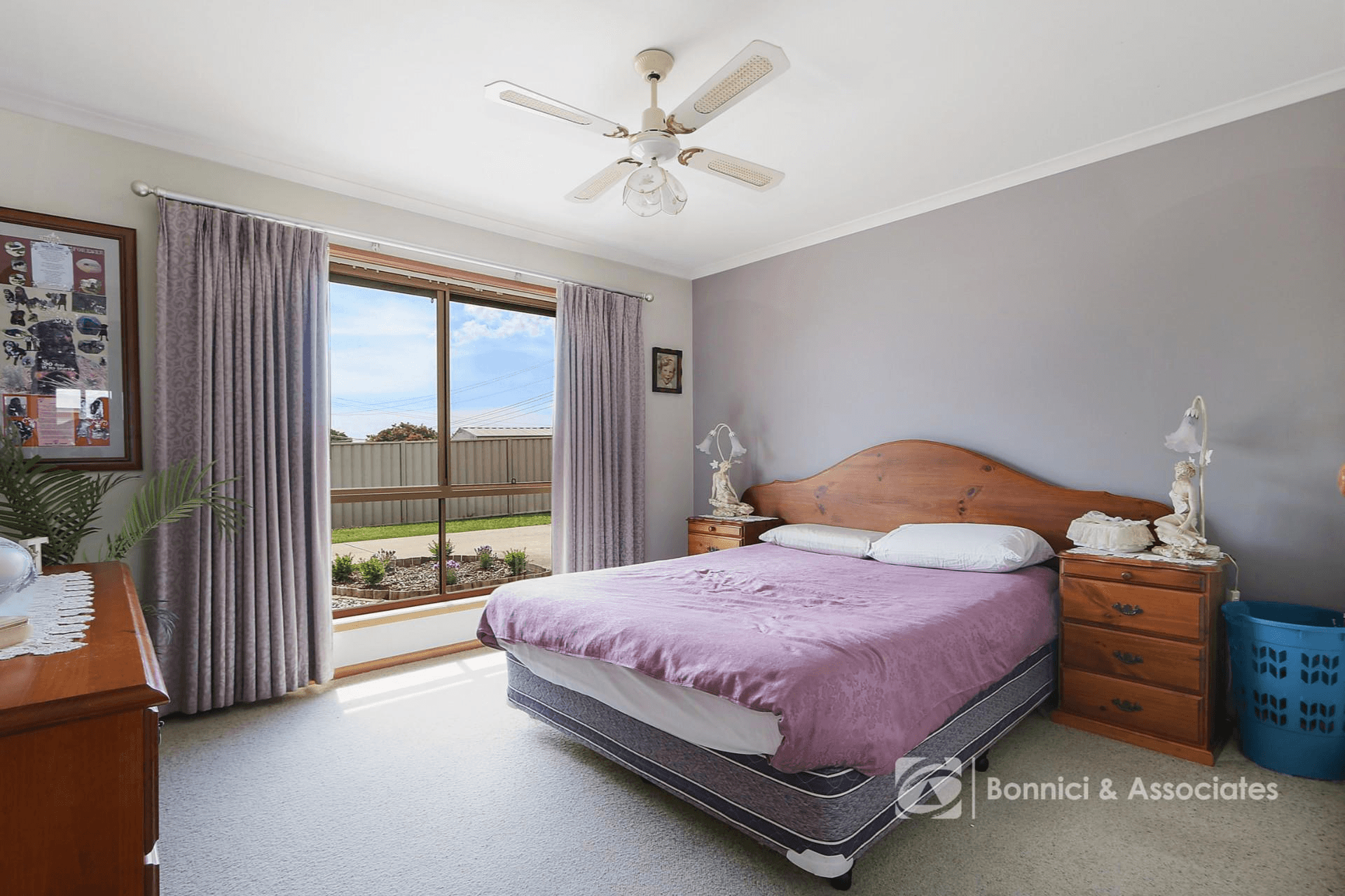 2/1 Kingfisher Drive, West Wodonga, VIC 3690