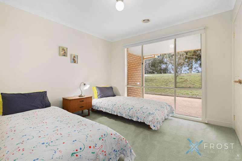 27 Eastern Ridge, Hidden Valley, VIC 3756