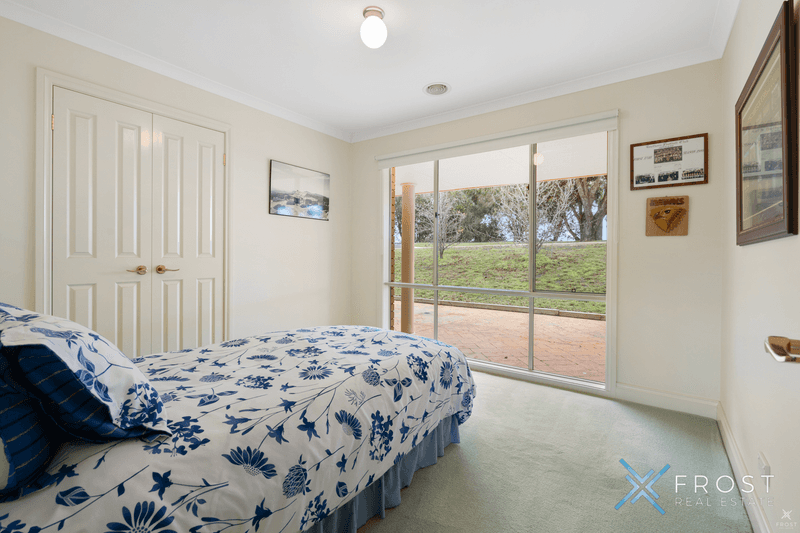 27 Eastern Ridge, Hidden Valley, VIC 3756