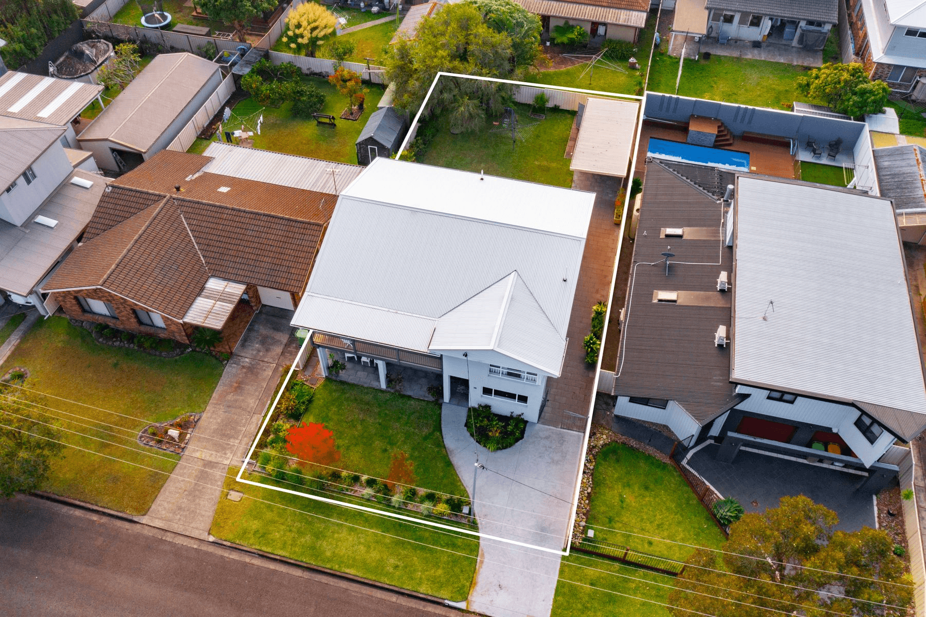 18 Captain Cook Crescent, LONG JETTY, NSW 2261