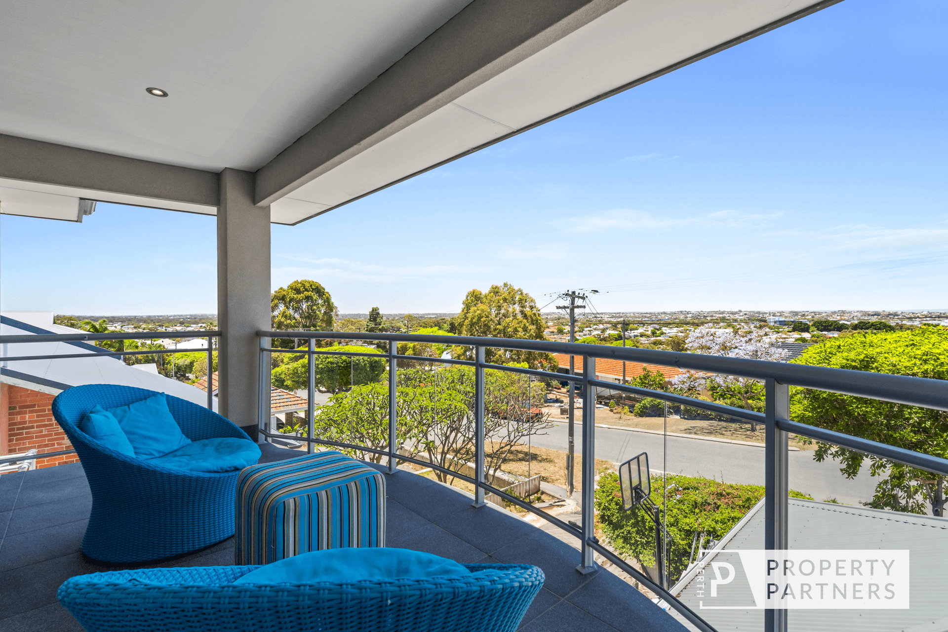 15 Princess Road, Doubleview, WA 6018