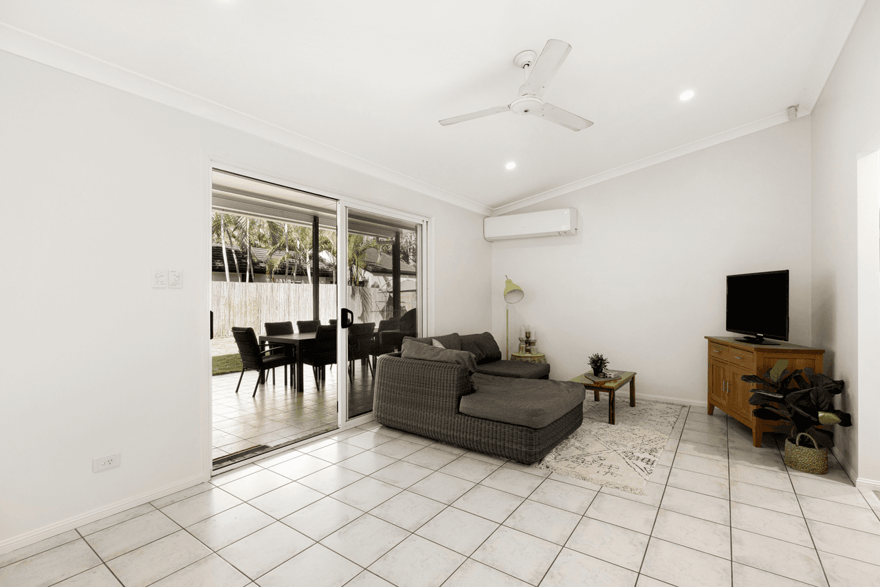 38 Khancoban Drive, BUDERIM, QLD 4556