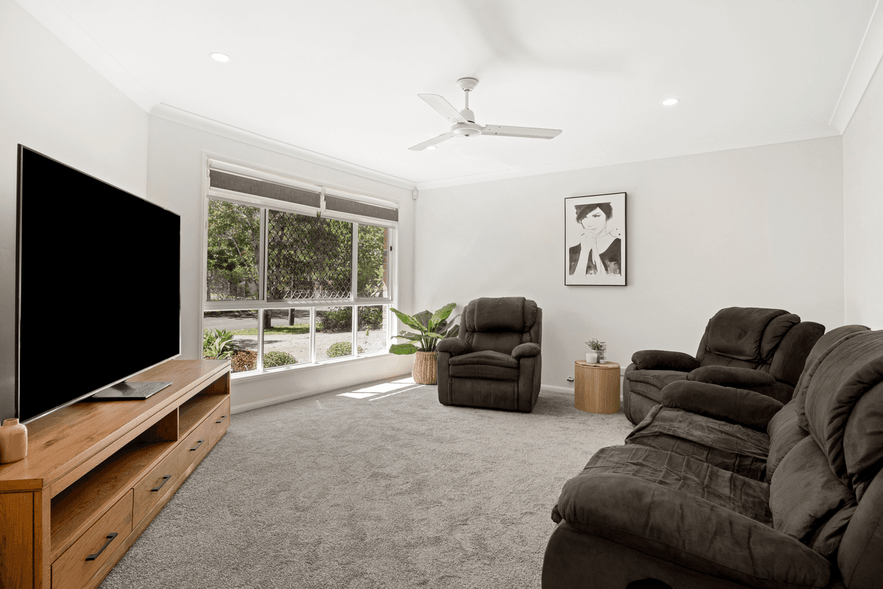 38 Khancoban Drive, BUDERIM, QLD 4556