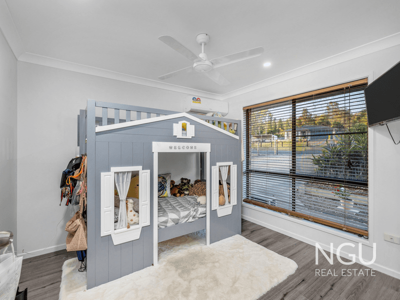 15 Ivy Place, Fernvale, QLD 4306