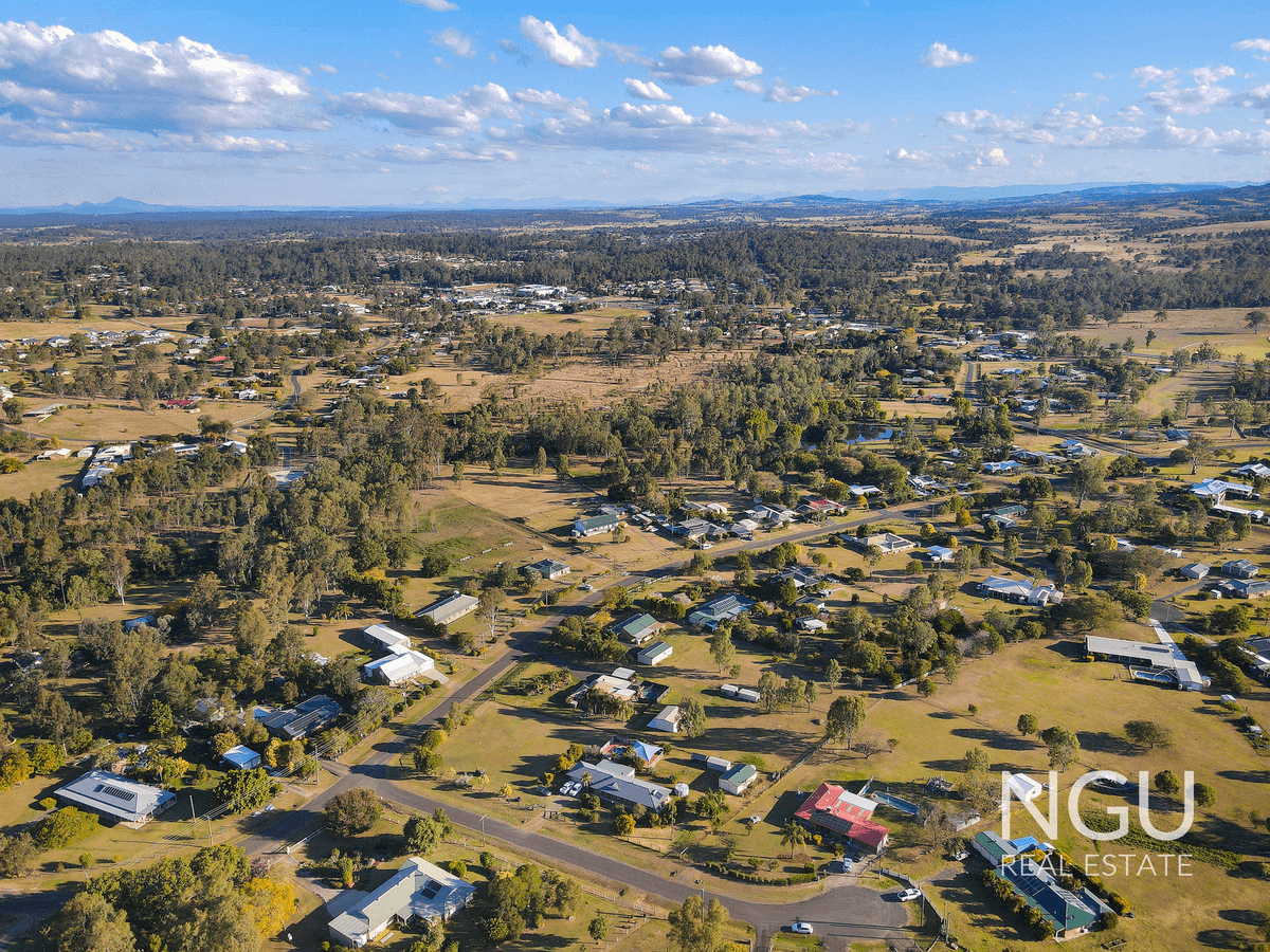 15 Ivy Place, Fernvale, QLD 4306